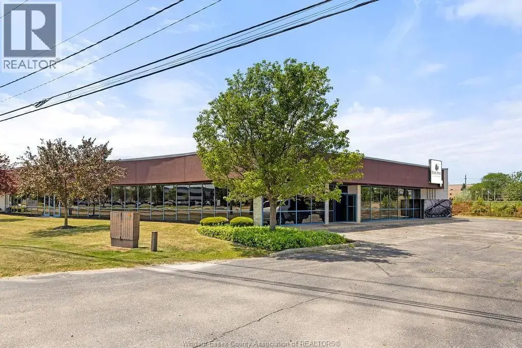 4600 Rhodes Unit# 8, Windsor